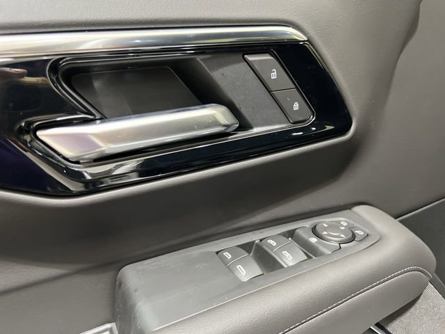New 2025 Chevrolet Suburban LS w/ Max Trailering Package RWD image 22