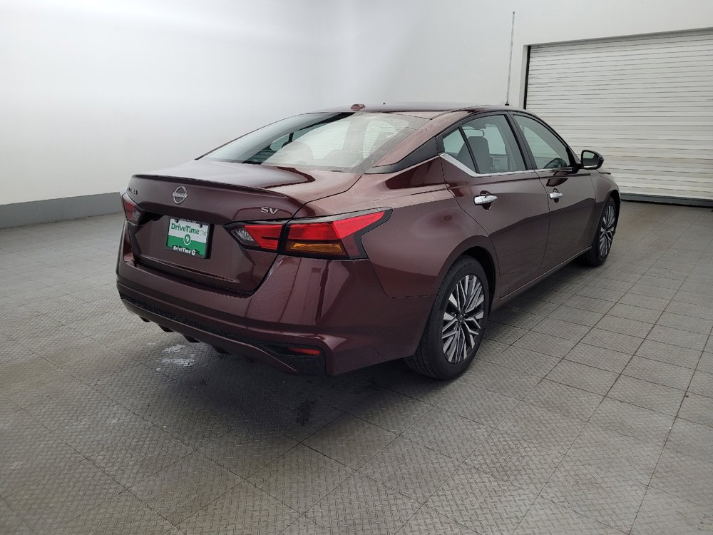 Used 2024 Nissan Altima 2.5 SV image 9