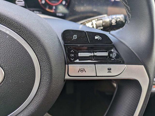 Used 2025 Hyundai Elantra SEL FWD image 22