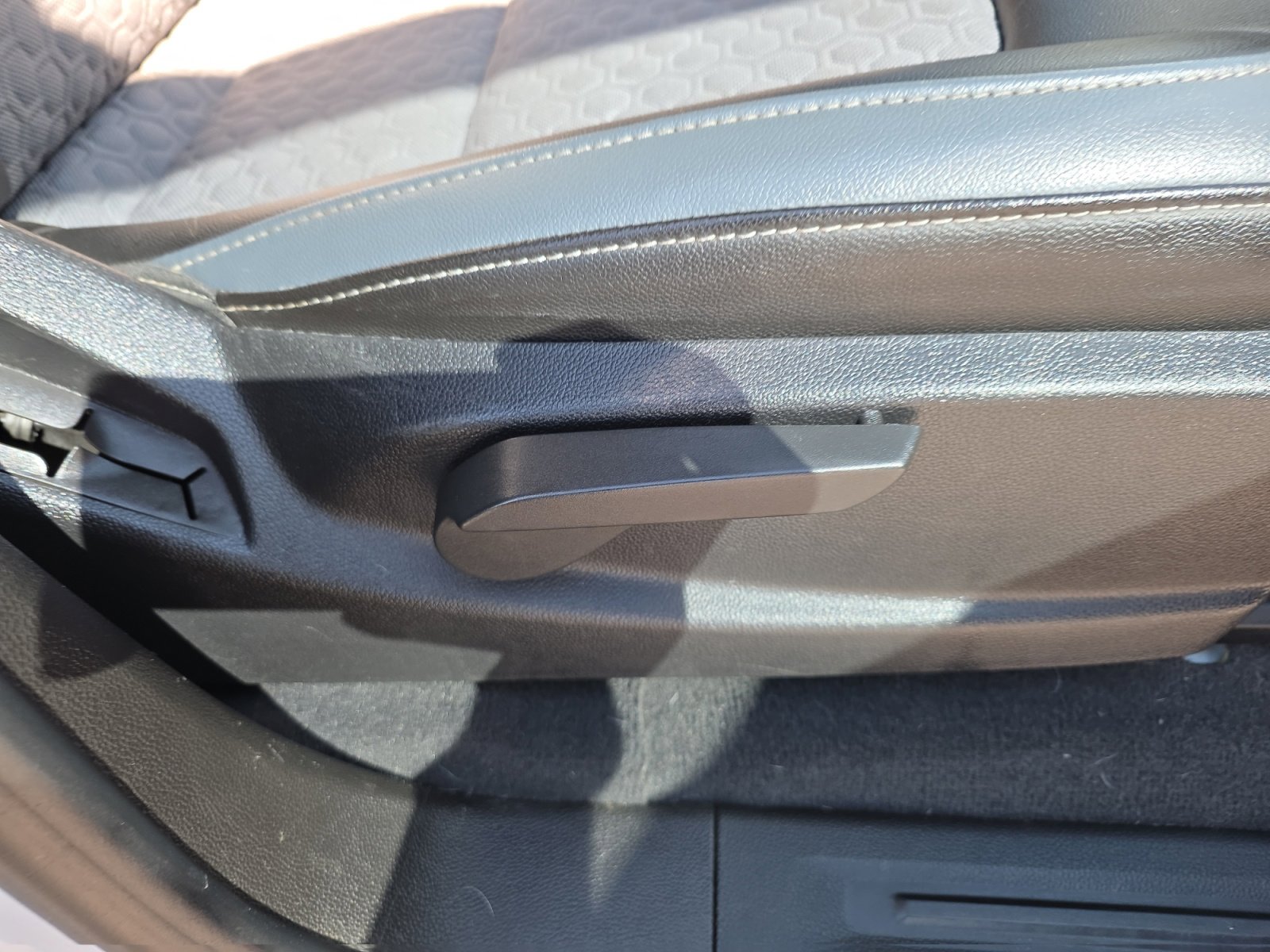 Used 2021 Chevrolet Colorado Z71 w/ Safety Package image 33