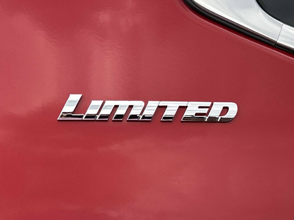 New 2026 Toyota Tundra Limited AWD/4WD image 12