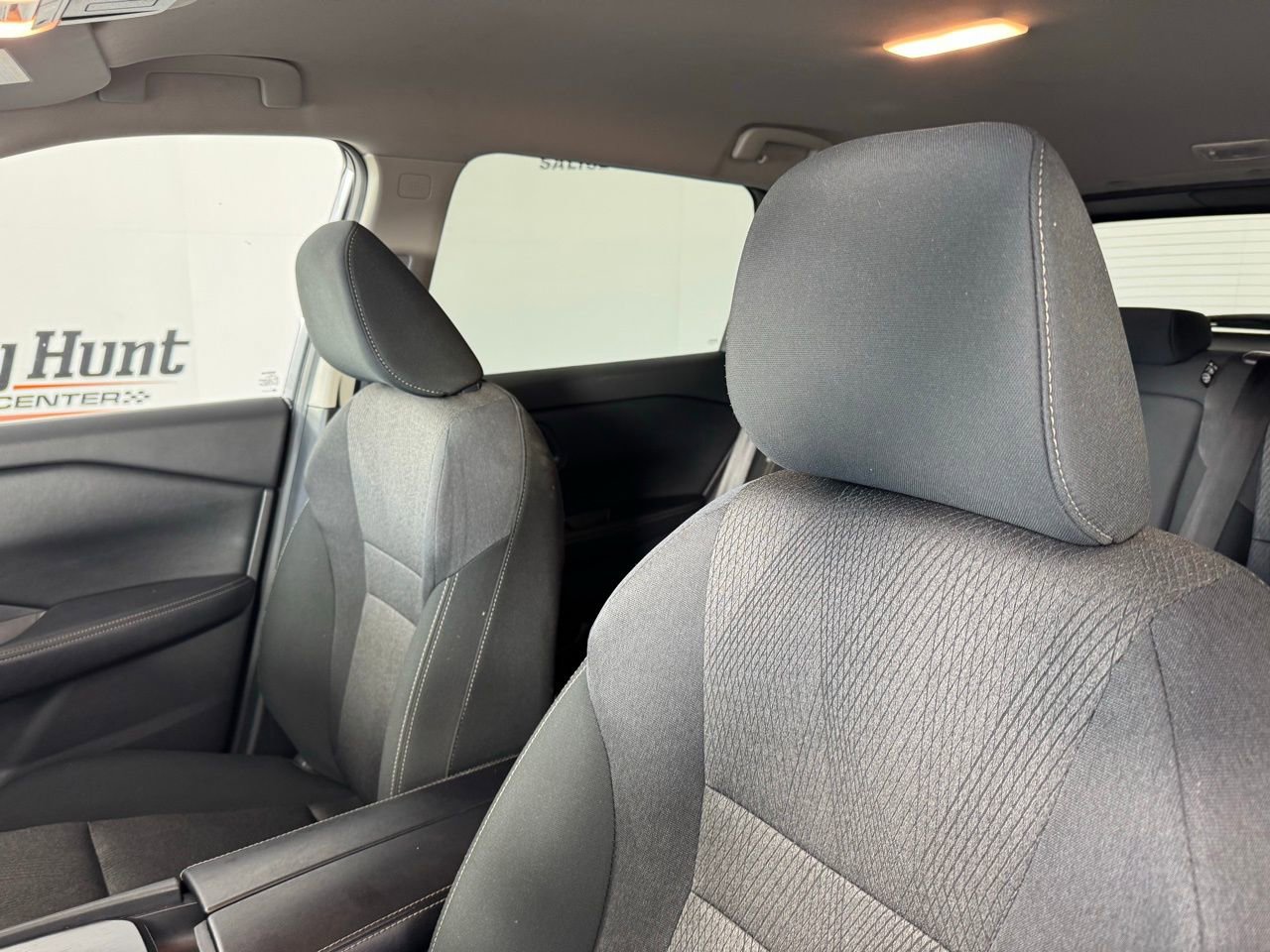 Used 2025 Nissan Rogue SV image 3