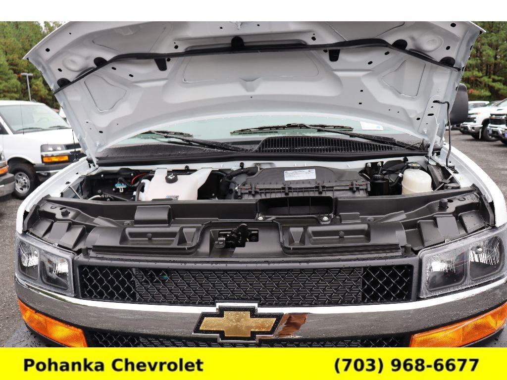 New 2025 Chevrolet Express 2500 w/ Driver Convenience Package image 25