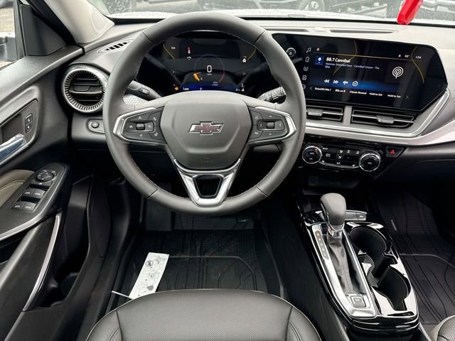 New 2026 Chevrolet Trax ACTIV w/ Sunroof Package FWD image 14