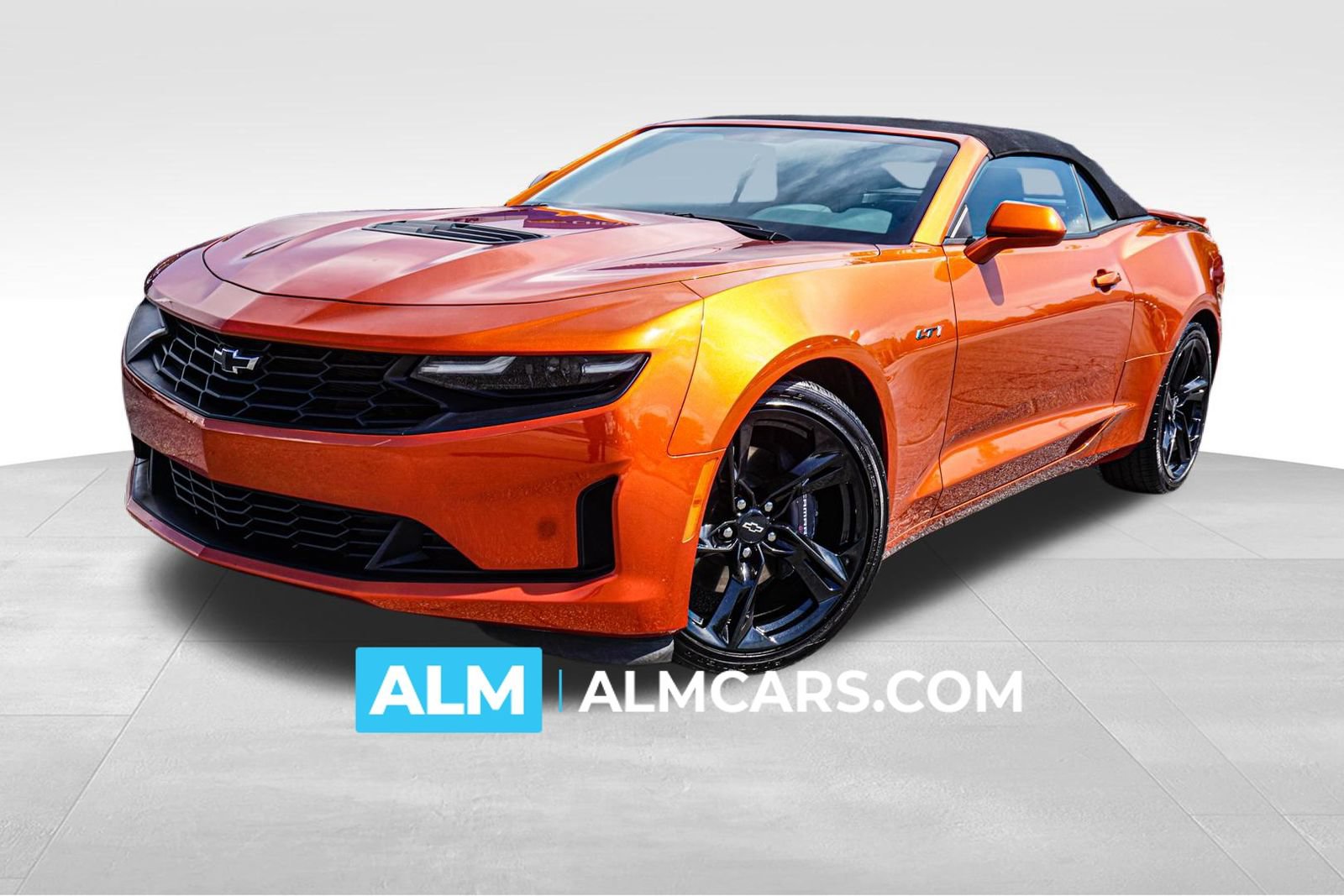 Used 2023 Chevrolet Camaro LT RWD image 1