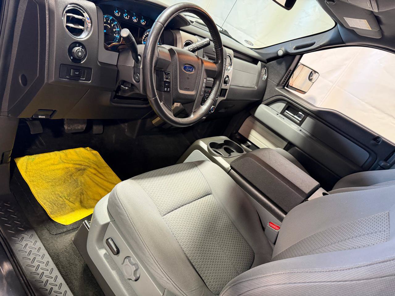 Used 2013 Ford F150 XLT w/ Luxury Equipment Group AWD/4WD image 24