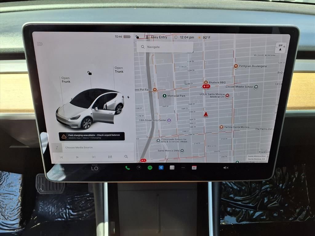 Used 2021 Tesla Model Y Long Range AWD/4WD image 22