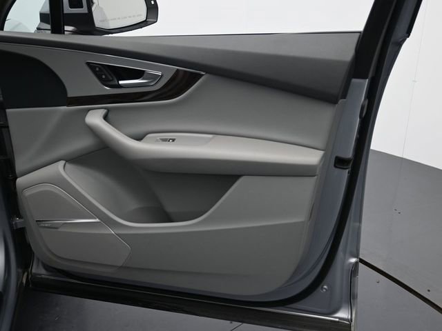 Used 2018 Audi Q7 2.0T Premium Plus w/ Premium Plus Package image 29