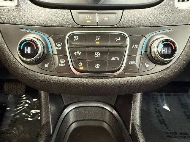 Used 2023 Chevrolet Malibu LT image 34