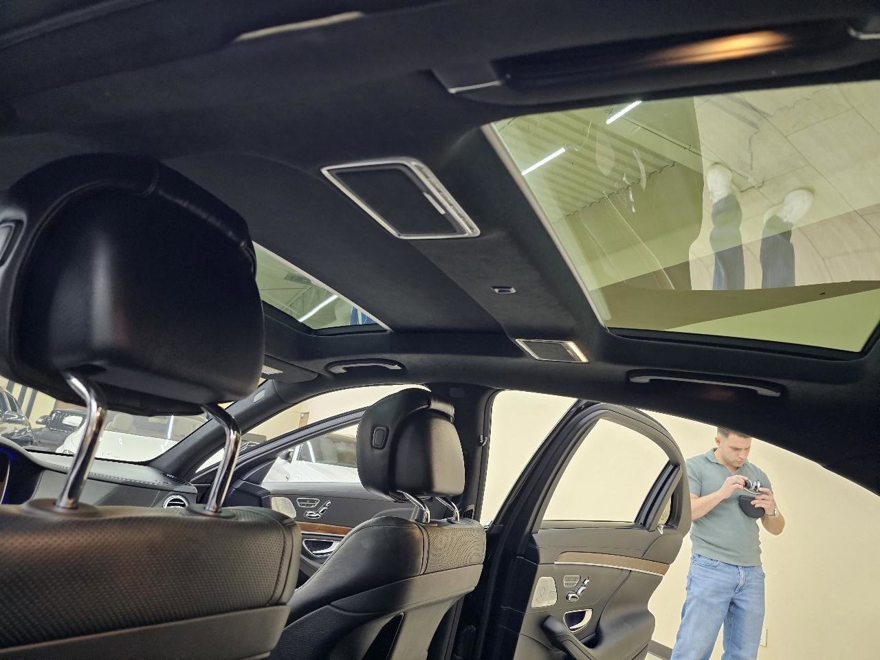 Used 2014 Mercedes-Benz S 63 AMG 4MATIC Sedan image 39