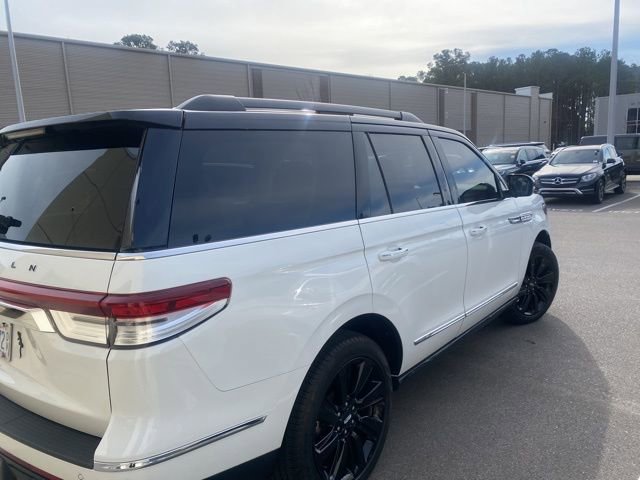 Used 2024 Lincoln Navigator Black Label image 4