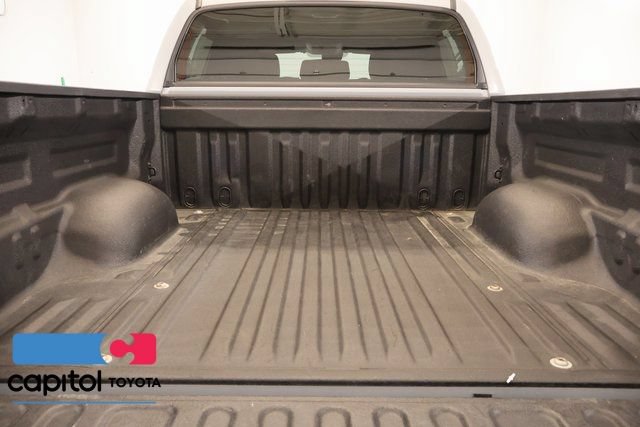 Used 2021 Toyota Tundra SR5 w/ SR5 Upgrade Package AWD/4WD image 25
