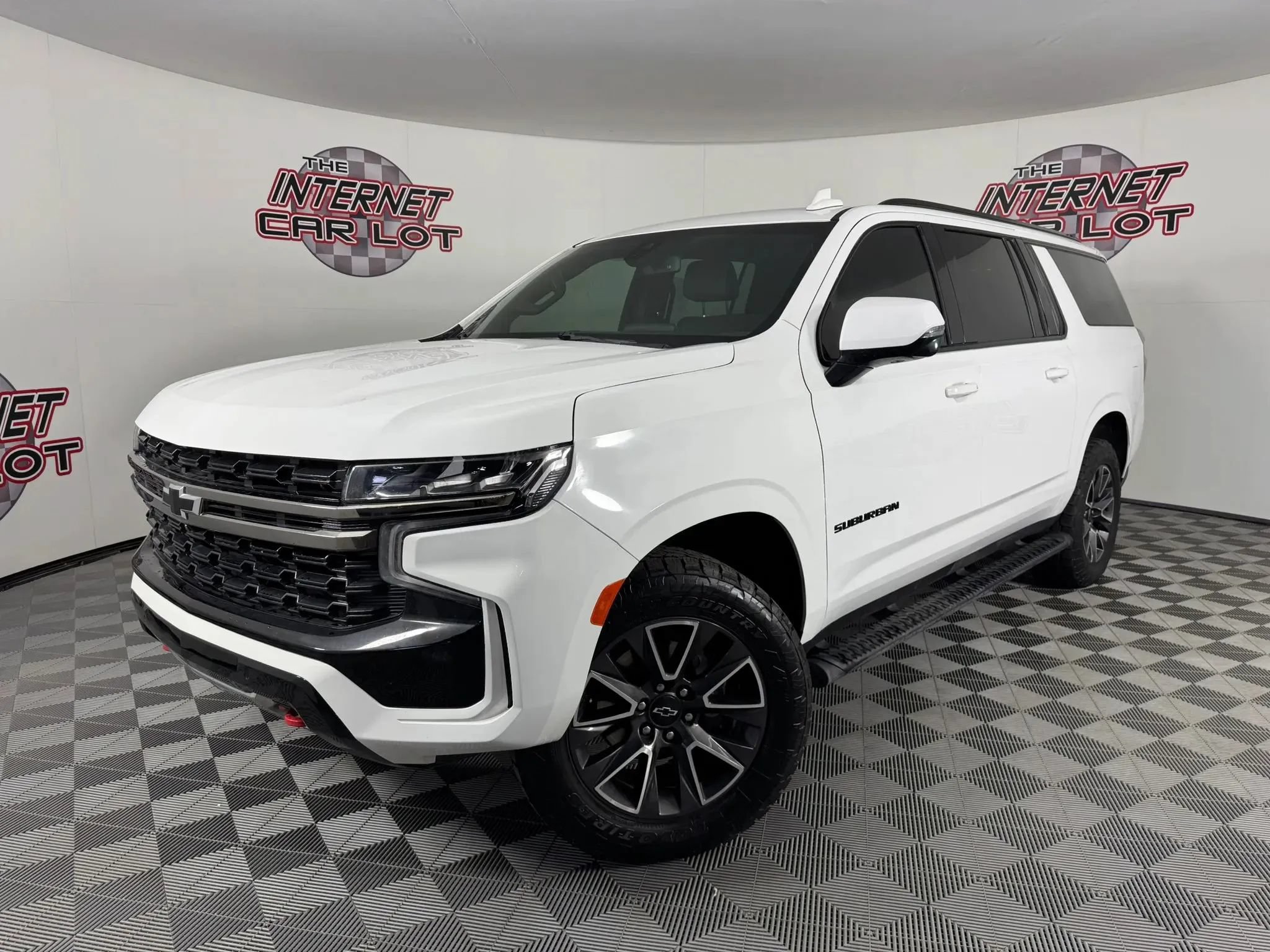 Used 2022 Chevrolet Suburban Z71 w/ Luxury Package