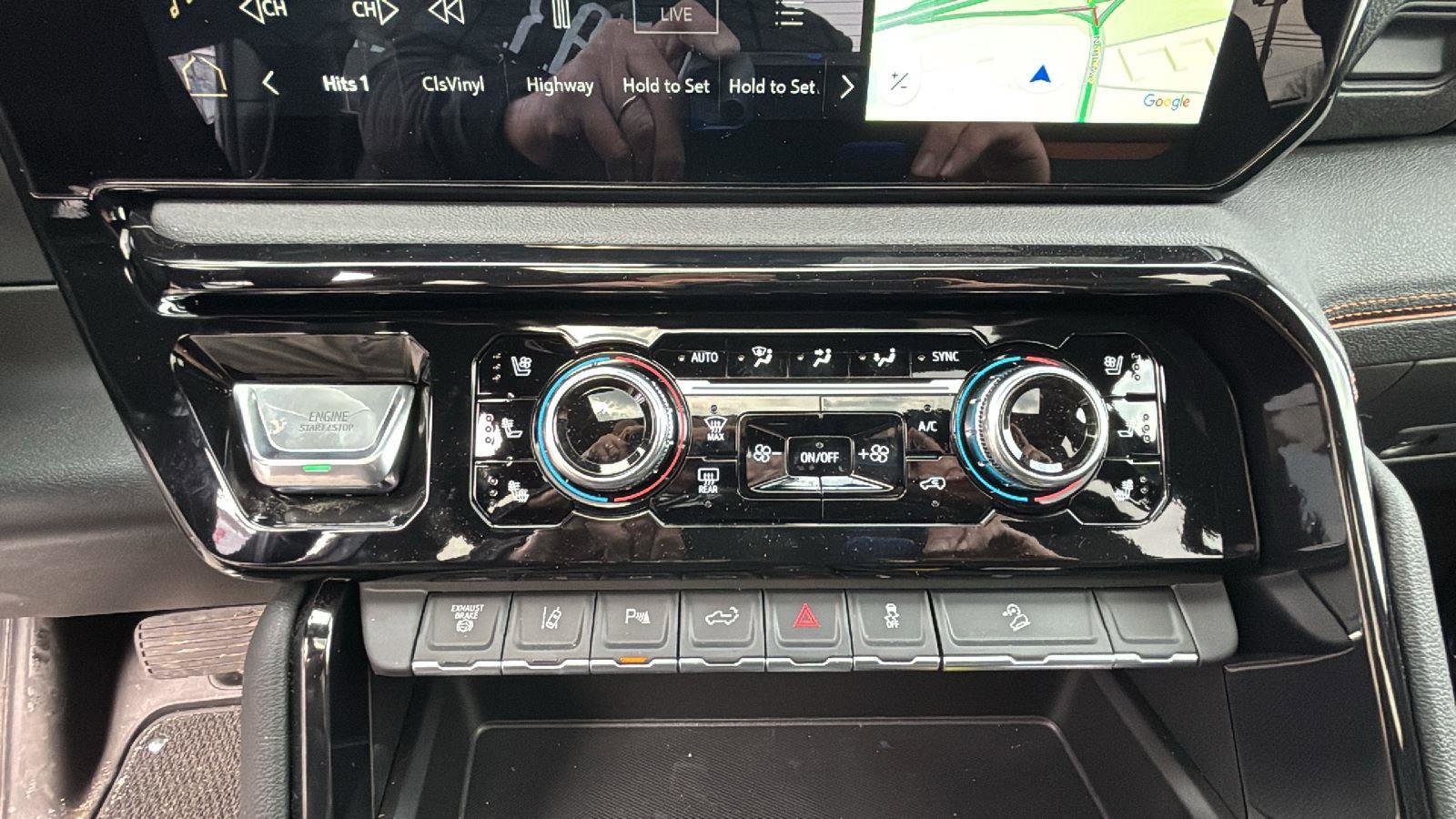 New 2026 GMC Sierra 2500 AT4 w/ AT4 Premium Plus Package image 21