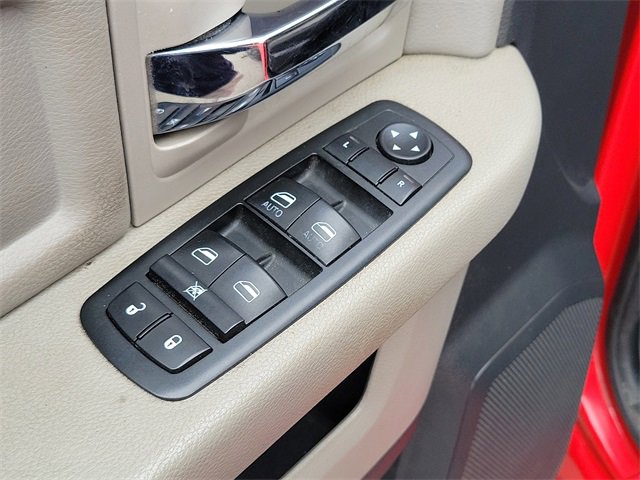 Used 2012 RAM 1500 Classic SLT image 19