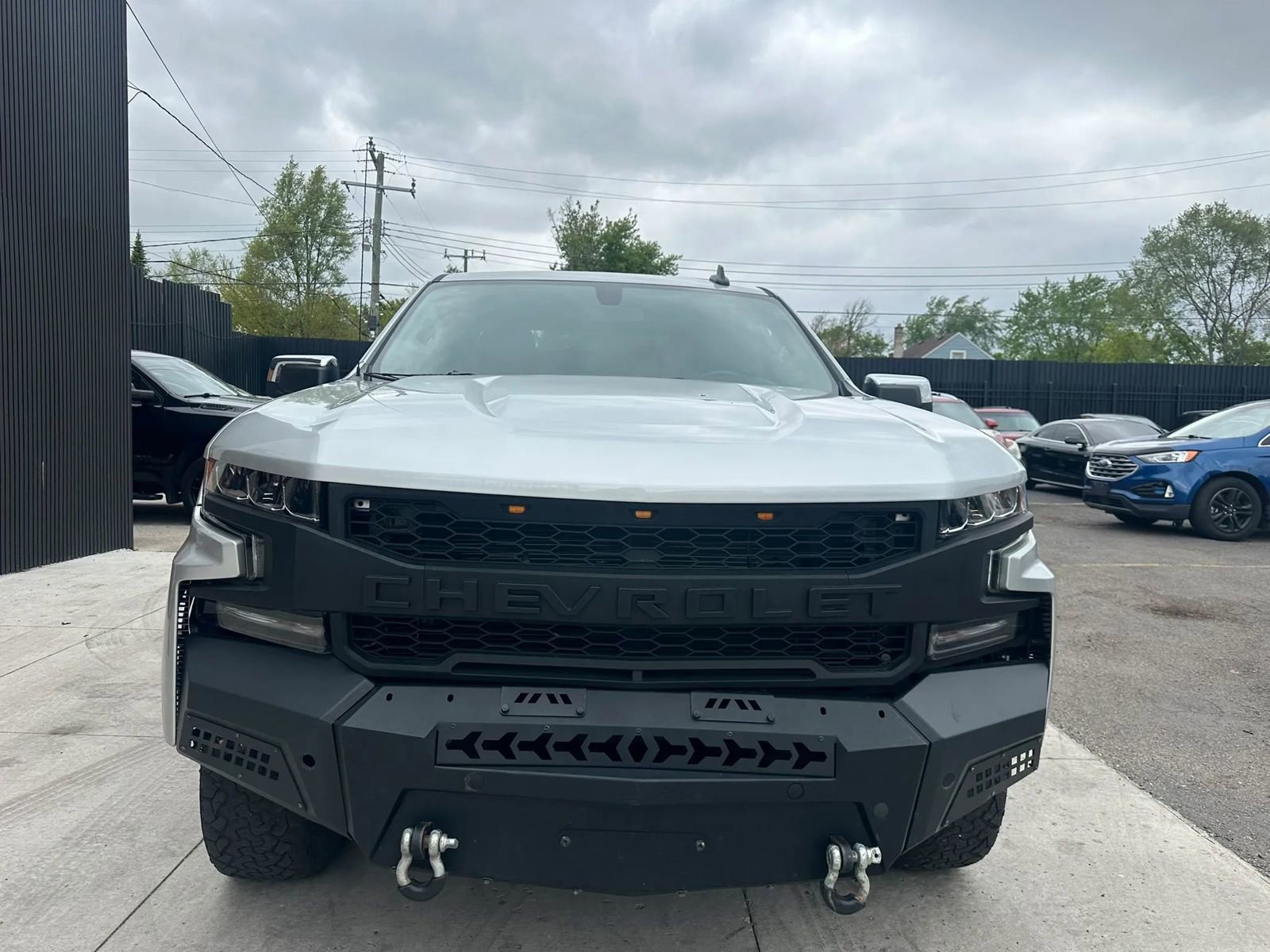 Used 2020 Chevrolet Silverado 1500 LT w/ All-Star Edition AWD/4WD image 2