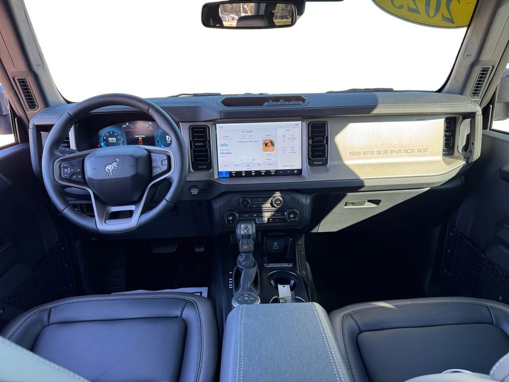 New 2025 Ford Bronco Outer Banks image 12