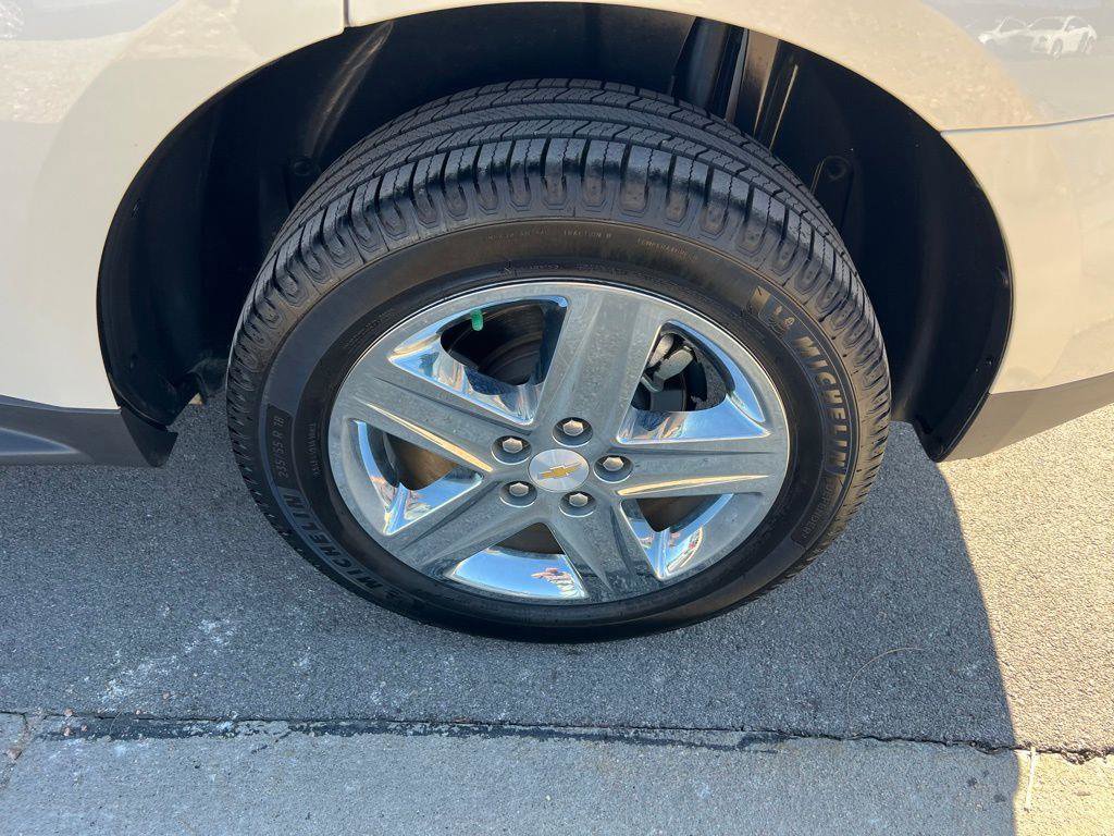 Used 2014 Chevrolet Equinox LTZ image 13