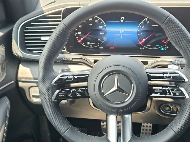 New 2026 Mercedes-Benz GLS 450 4MATIC image 33