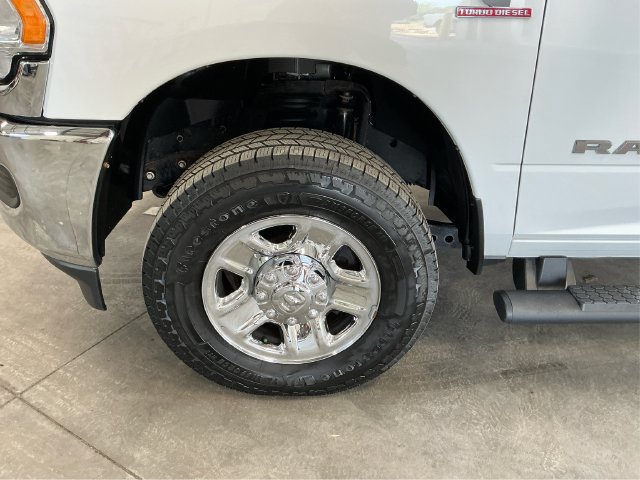 Used 2022 RAM 3500 Tradesman AWD/4WD image 18