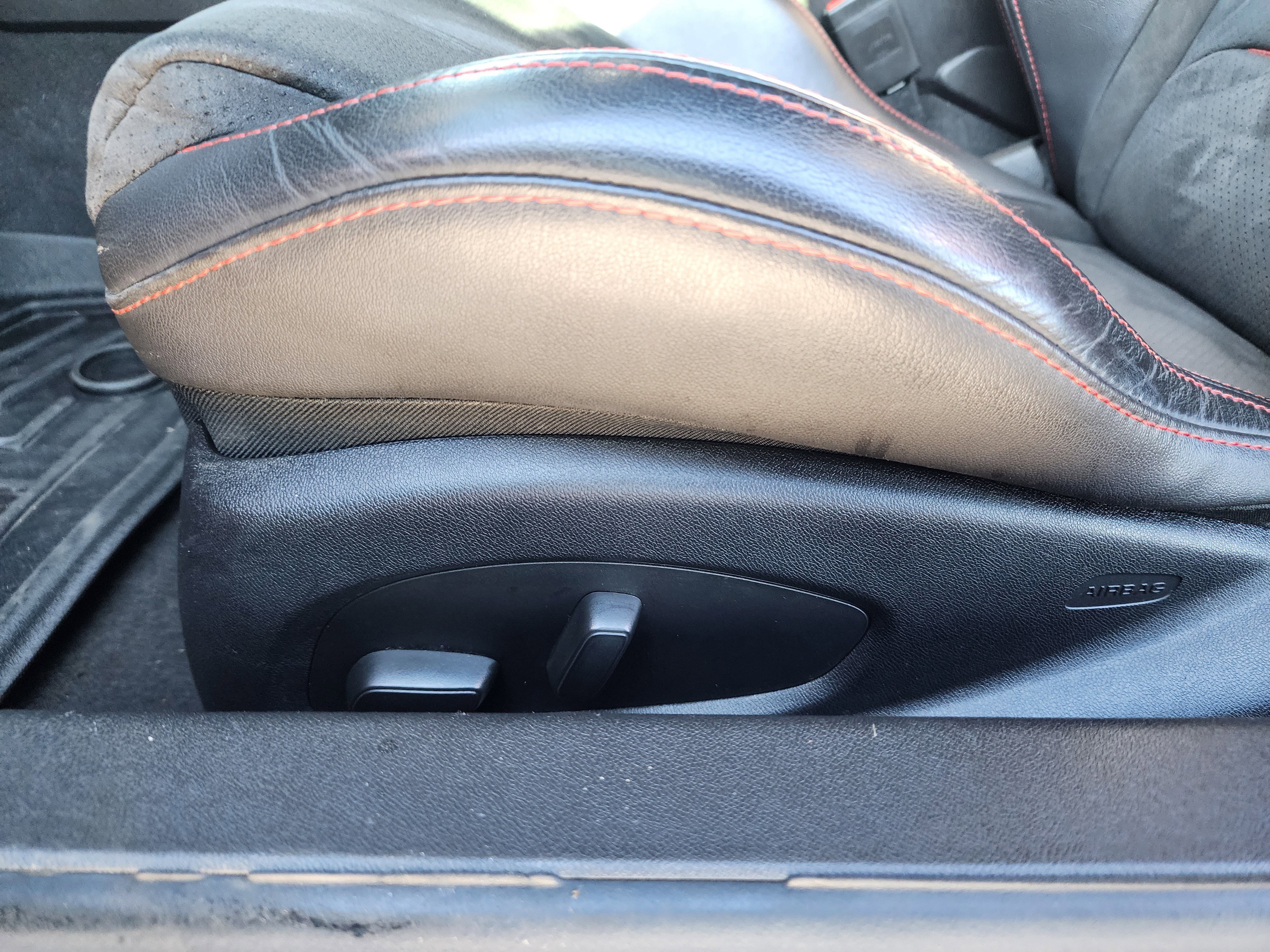 Used 2018 Chevrolet Camaro ZL1 image 23