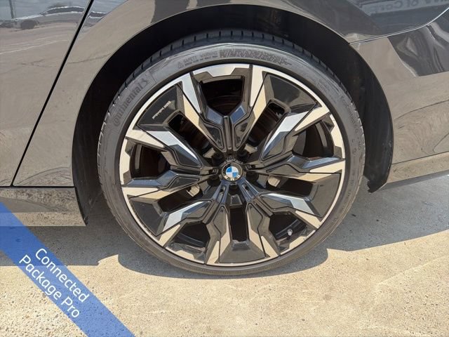 Certified 2026 BMW 530i w/ M Sport Package RWD image 5