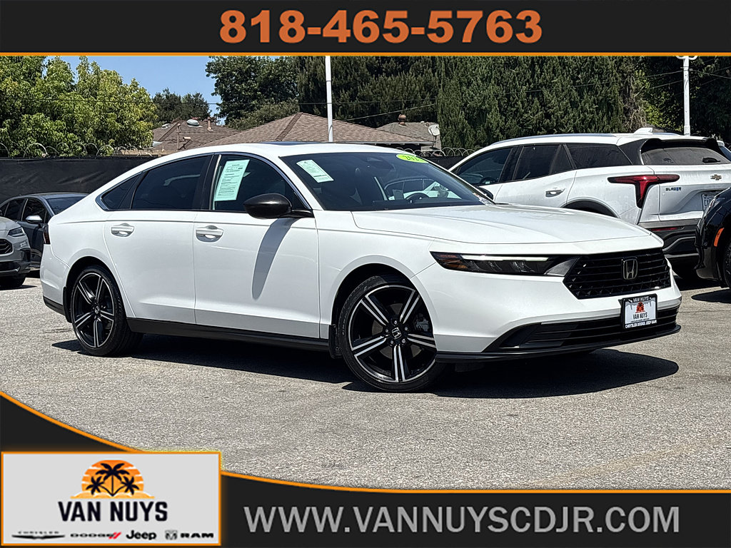 Used 2023 Honda Accord Sport image 1