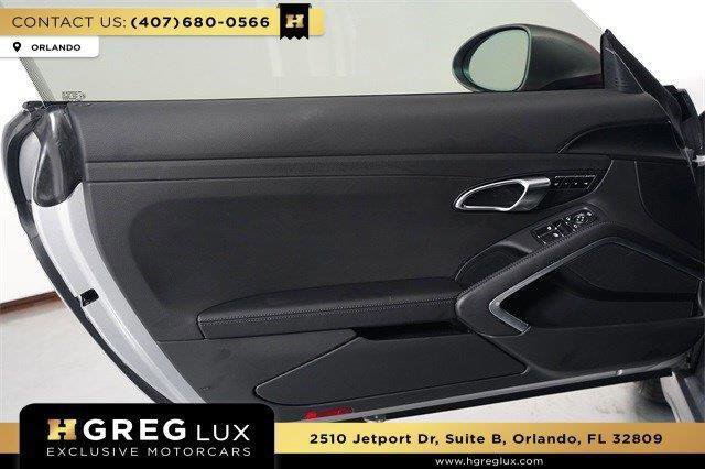 Used 2025 Porsche 718 Cayman image 34