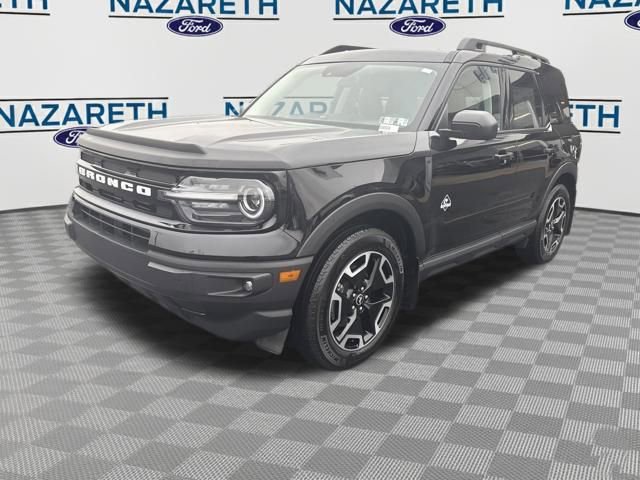 Used 2023 Ford Bronco Sport Outer Banks w/ Tech Package image 3