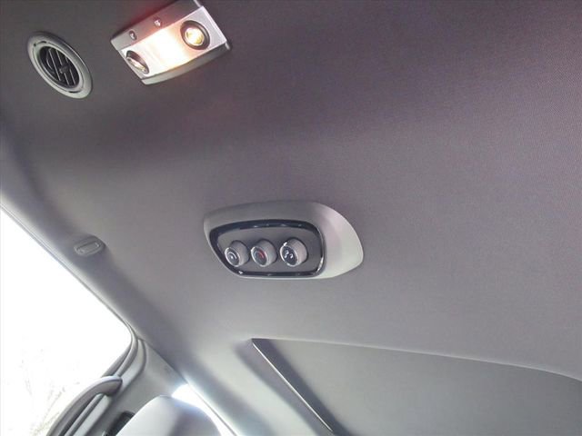 Used 2022 Dodge Durango GT image 37