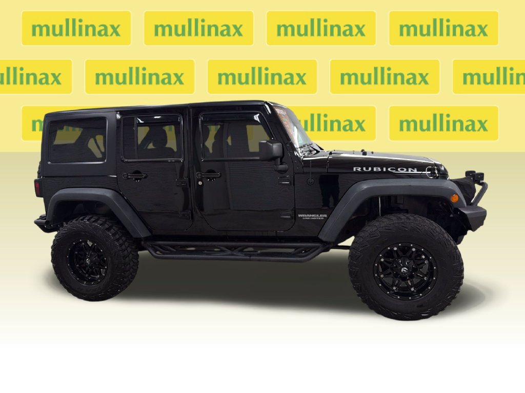 Used 2015 Jeep Wrangler Unlimited Rubicon w/ Connectivity Group AWD/4WD image 2