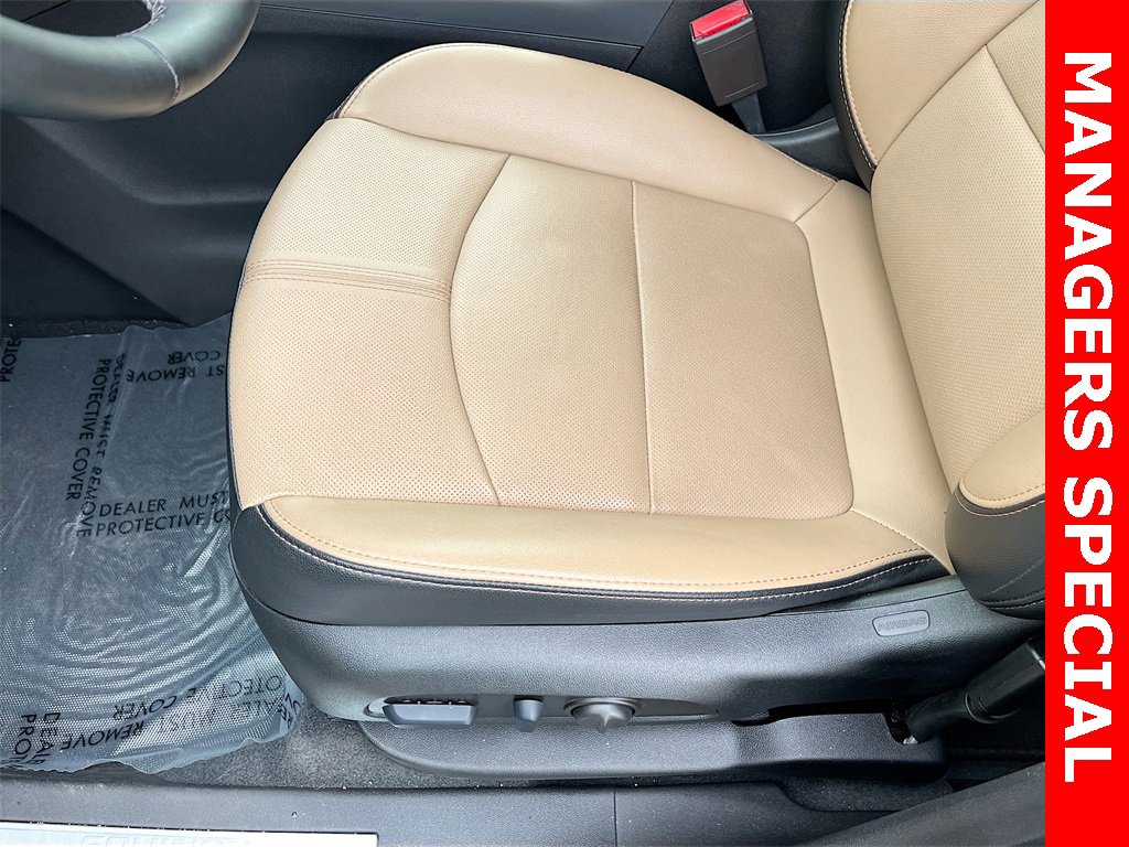 Used 2024 Chevrolet Equinox Premier image 20