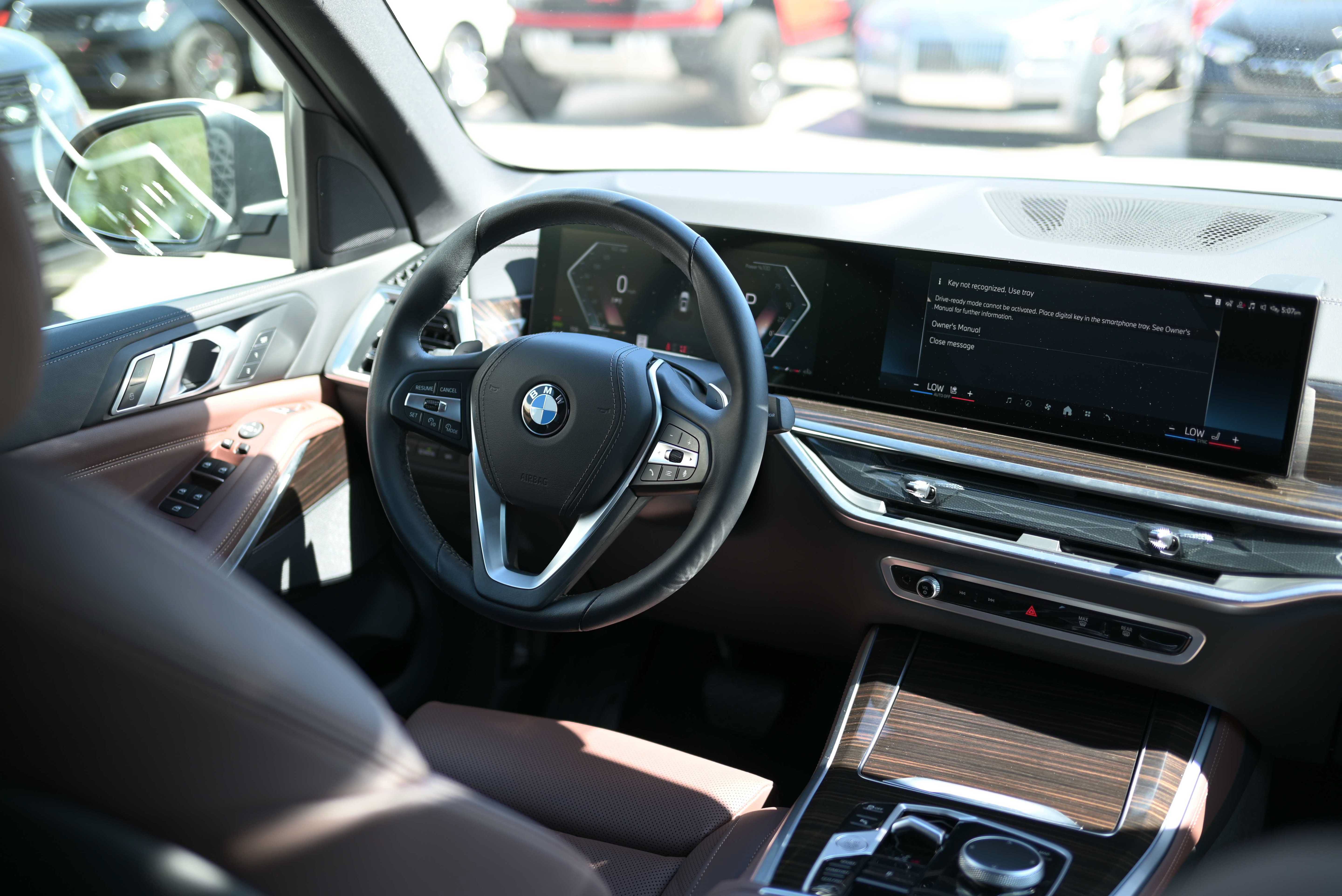 Used 2025 BMW X5 xDrive40i AWD/4WD image 7