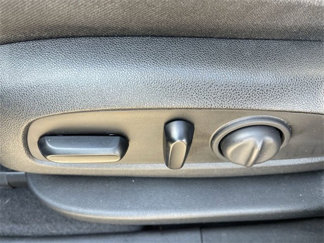 Used 2020 Chevrolet Equinox LT image 12