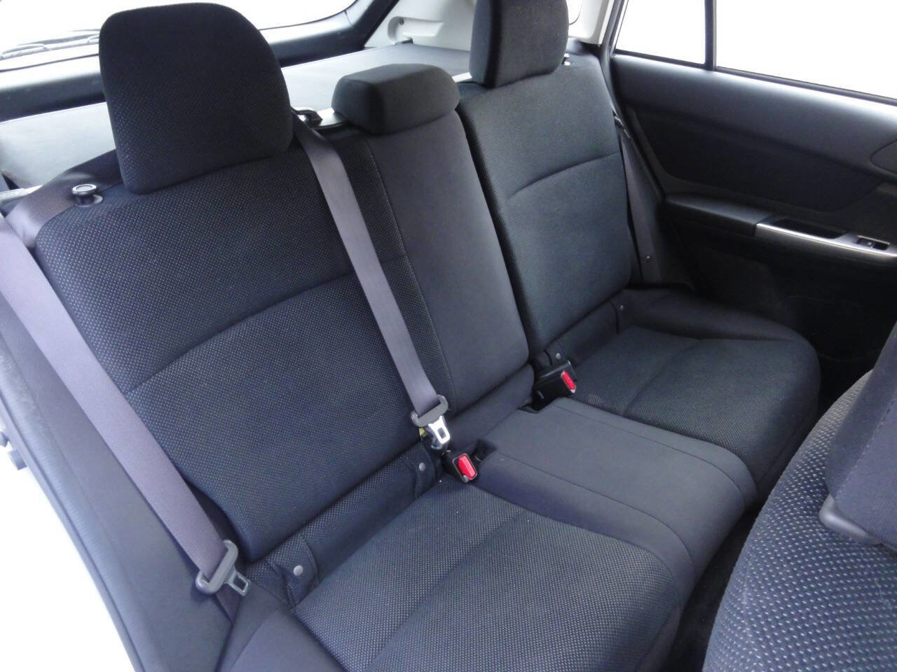 Used 2015 Subaru Impreza 2.0i Premium AWD/4WD image 35