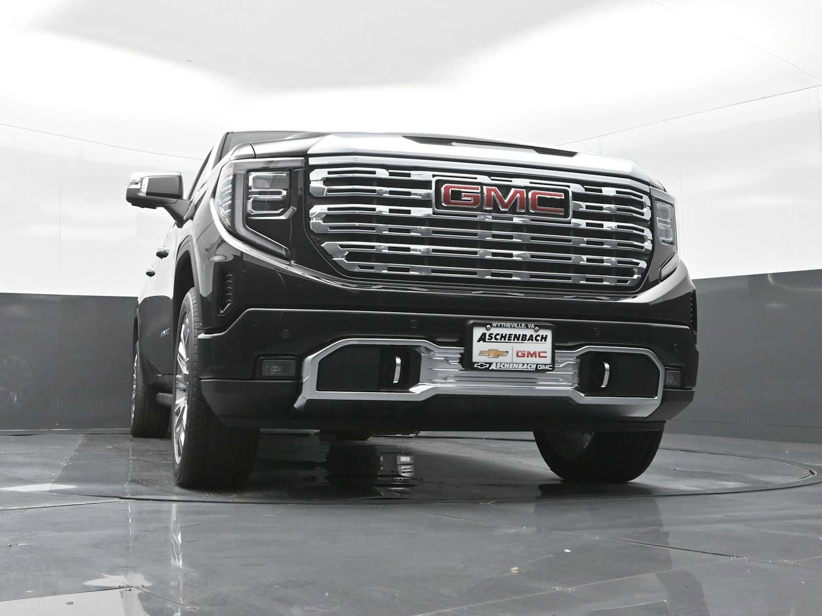 New 2026 GMC Sierra 1500 Denali w/ Denali Reserve Package image 19
