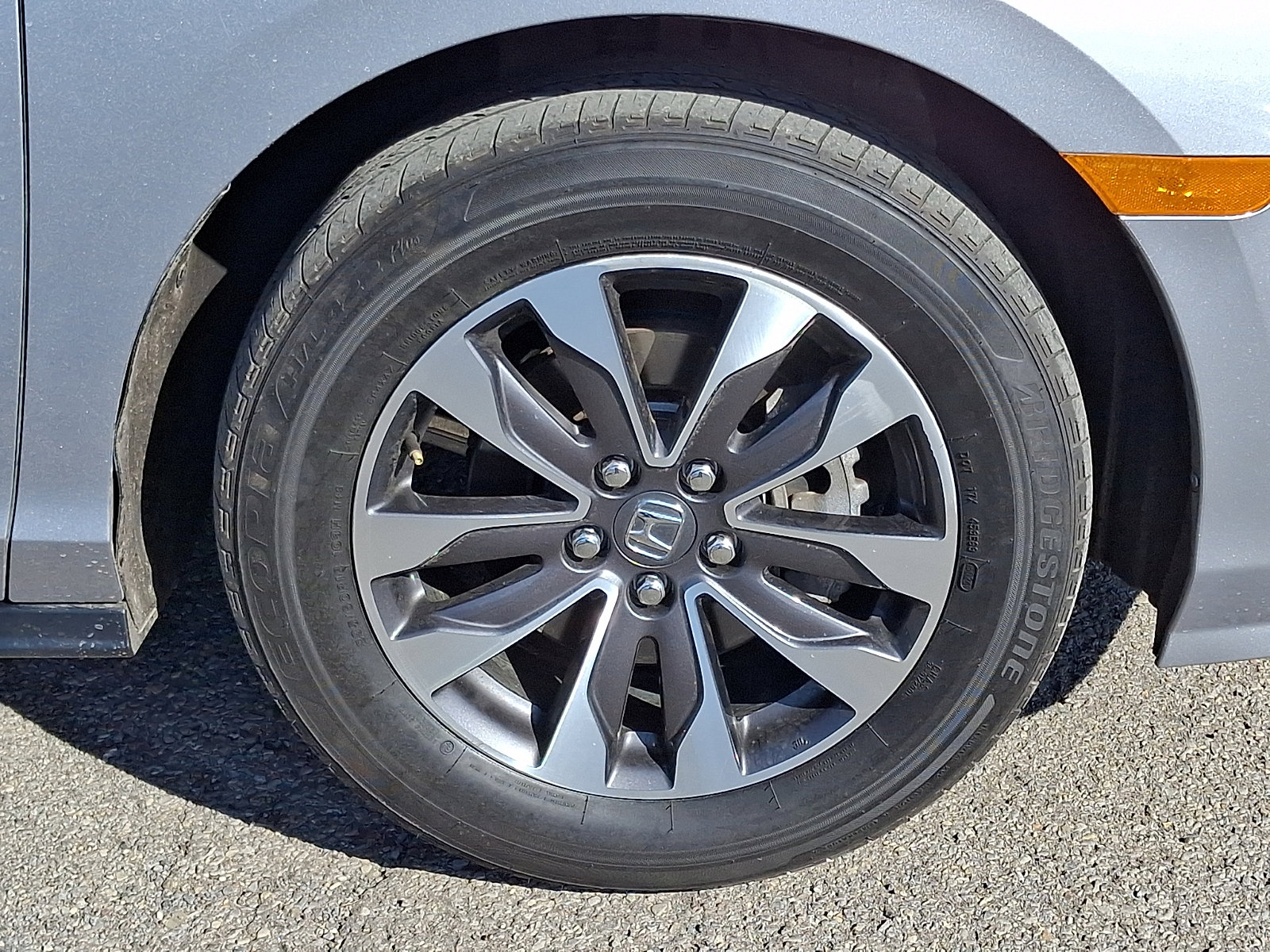 Used 2024 Honda Odyssey EX-L image 8