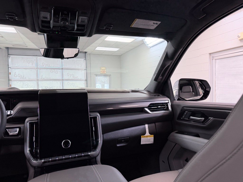 New 2026 GMC Yukon XL Elevation w/ Elevation Premium Package AWD/4WD image 35