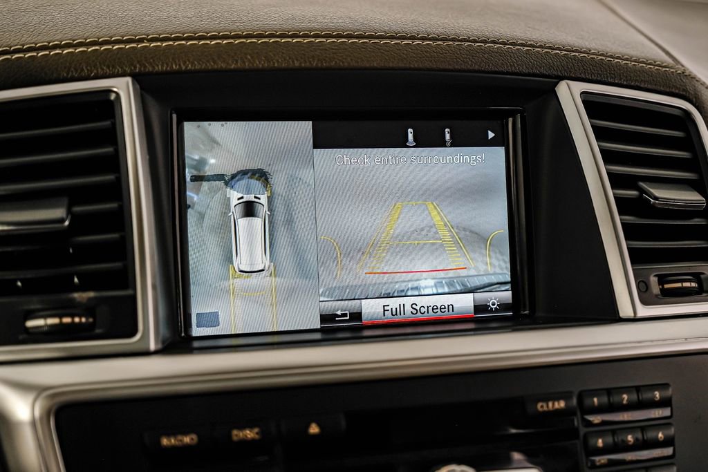 Used 2015 Mercedes-Benz GL 320 BlueTEC 4MATIC image 22