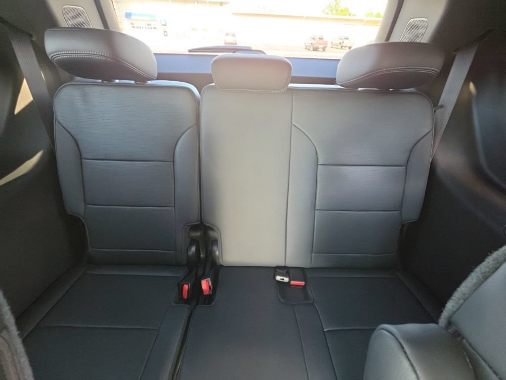 New 2026 Buick Enclave Sport Touring w/ Power Package FWD image 18