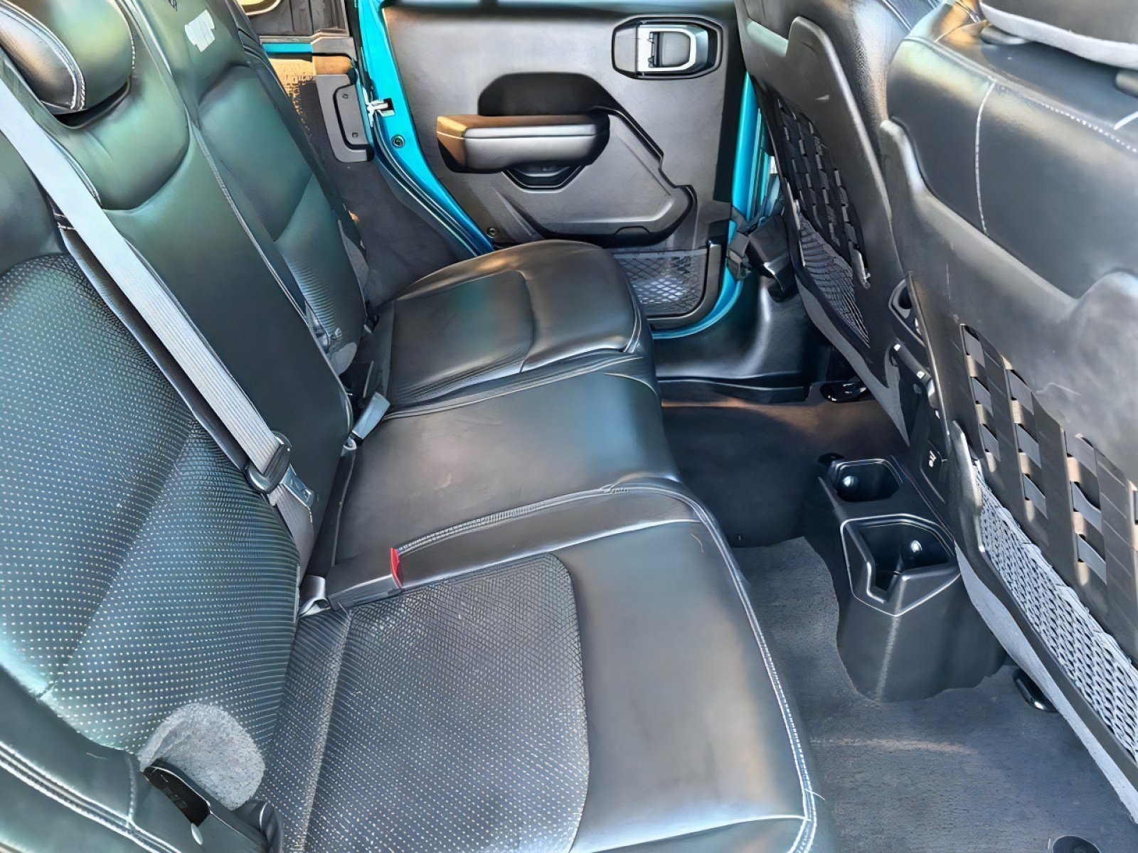 Used 2019 Jeep Wrangler Unlimited Rubicon AWD/4WD image 12