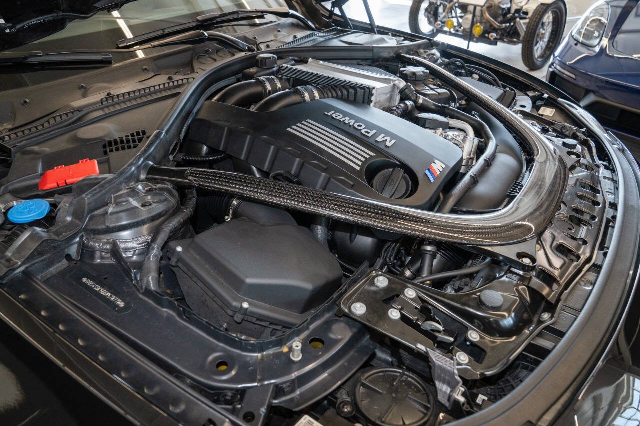 Used 2016 BMW M4 GTS RWD image 27