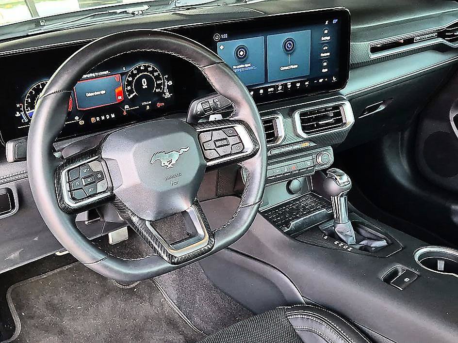 Used 2024 Ford Mustang GT Premium RWD image 28