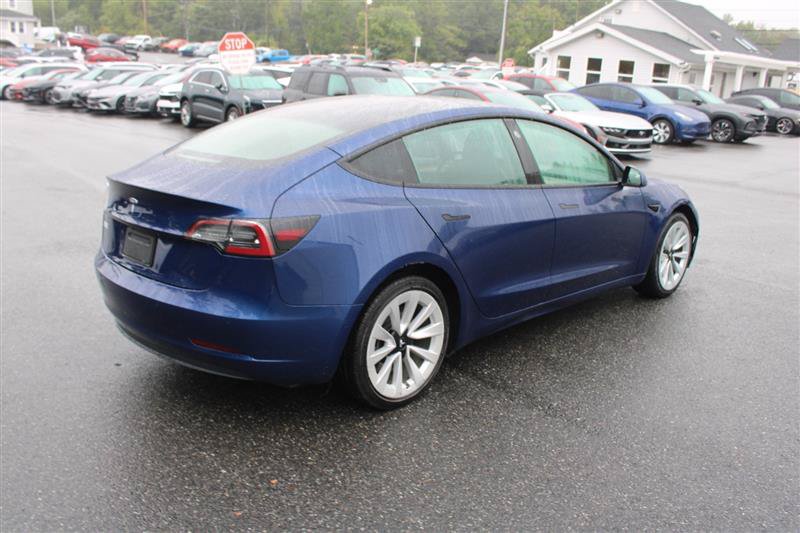 Used 2022 Tesla Model 3 Standard Range RWD image 7