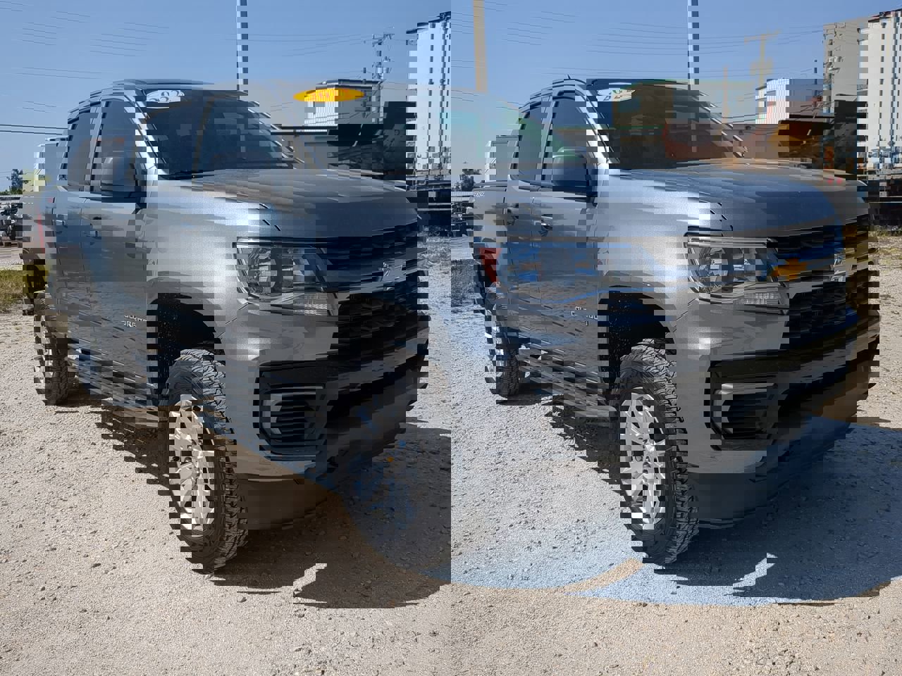 Used 2022 Chevrolet Colorado LT image 2