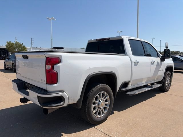 Used 2024 Chevrolet Silverado 2500 LTZ w/ LTZ Plus Package AWD/4WD image 3