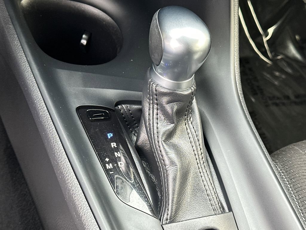 Used 2019 Toyota C-HR LE FWD image 30