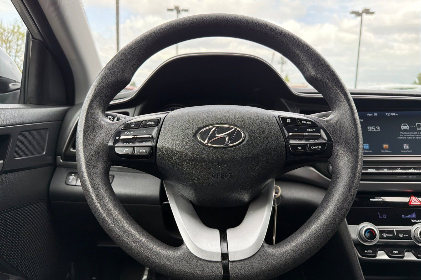 Used 2020 Hyundai Elantra SEL w/ Cargo Package (C1) FWD image 23