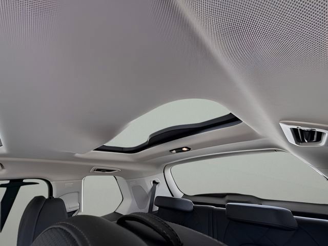 Used 2024 BMW X7 xDrive40i w/ Premium Package image 34
