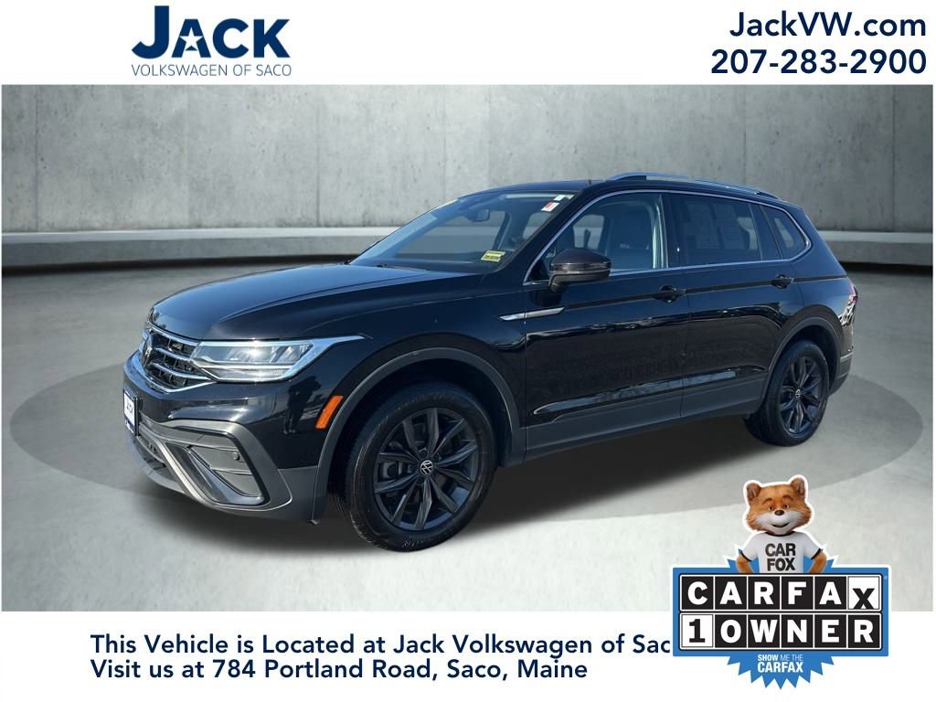 Used 2022 Volkswagen Tiguan SE image 1